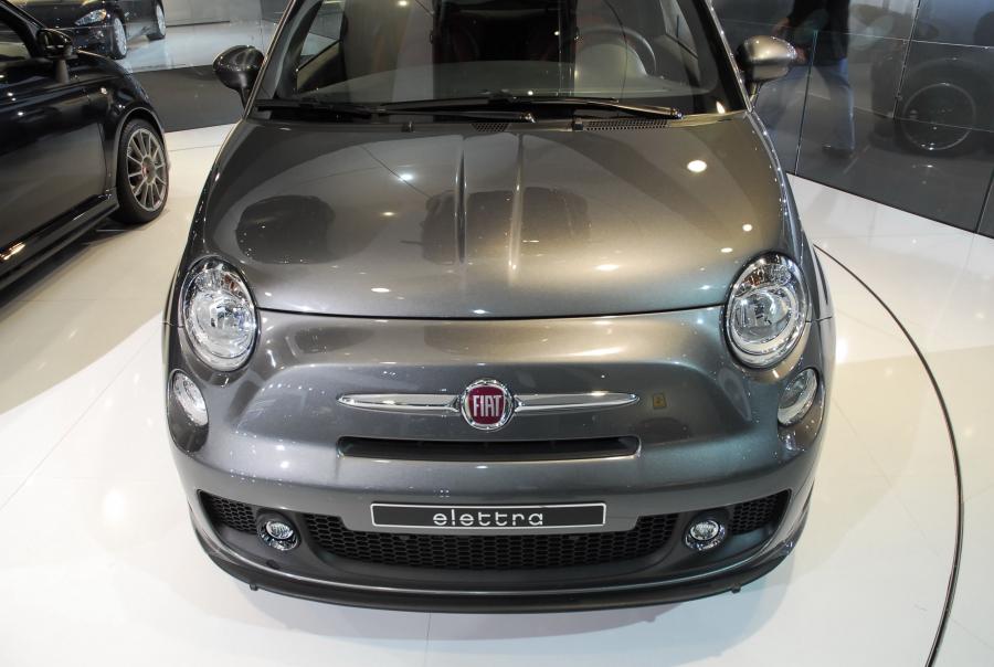  Fiat 500 BEV 2010 года  (фото 6 из 26)